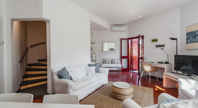 Casa Magnolia by Wonderful Italy, Забронировать Дом для отпуска Отели в центре Ачи-Кастелло, в центре, Парковка