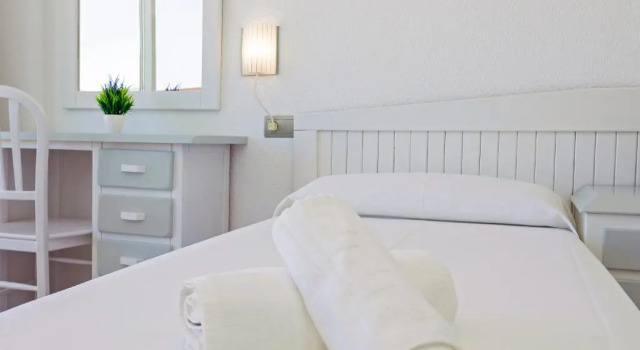 Двухместный номер Standard Hostal Molins Park