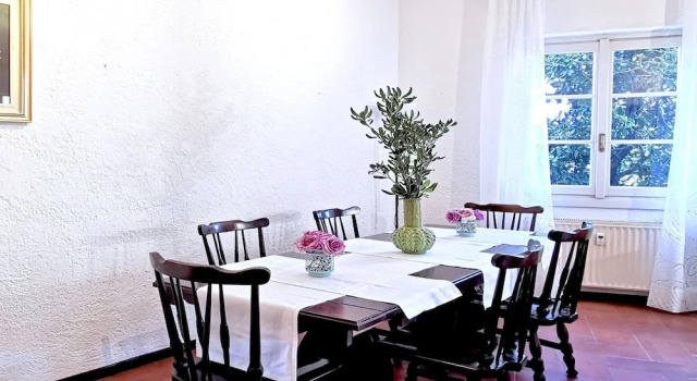 Spacious and Neat Linked House at the Como Lake, Book Feriehus Lierna Como