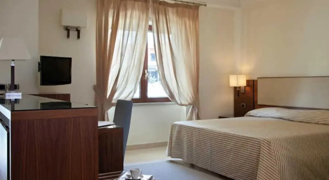 Двухместный номер Superior с балконом Suites & Residence Hotel