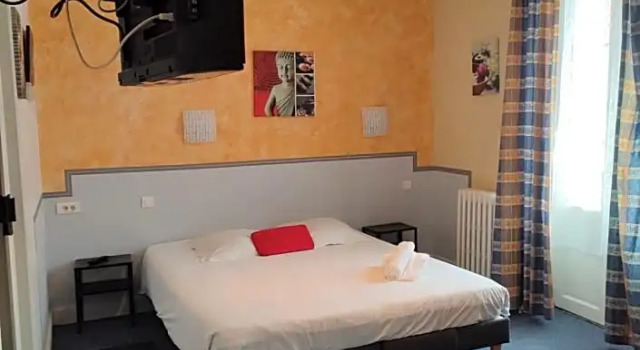 Четырёхместный номер Standard Hôtel De Naples