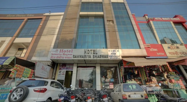 Oyo 30243 Hotel Sanwariya Bhagwan, Забронировать Отель Отели штата Раджастхана 3 звезды, 3*
