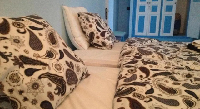 Pretty room in villa Lair De La Mer, in Sidi Kaouki, Забронировать Вилла Отели Марракеш-Тенсифт-Эль-Хауз с парковкой, Парковка