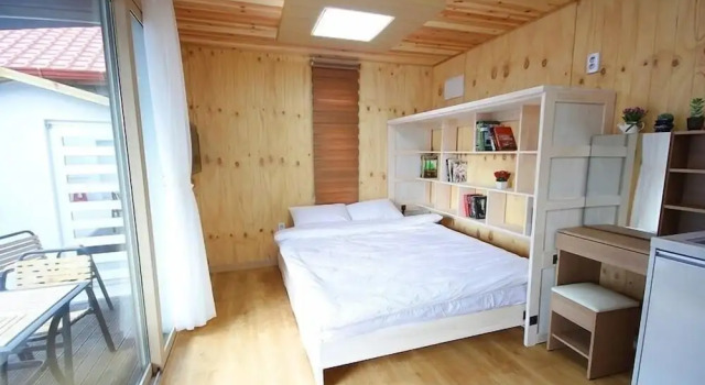 Студия ED Pension Jeju