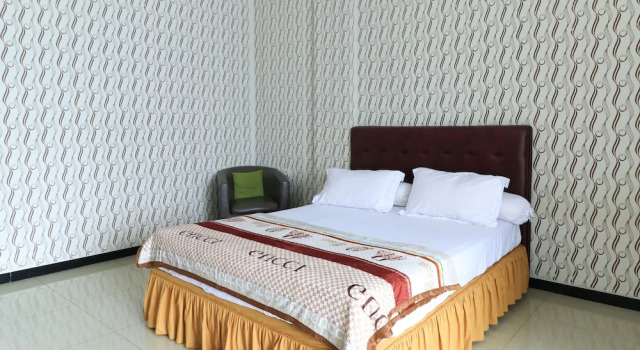 Raudah Guest House Samarinda, Book Guesthouse Samarinda 
