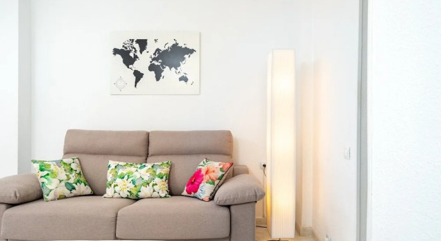 Lovely Studio with Sea View Ref 57, Забронировать Отель Отели Бенальмадена 3 звезды, рядом с Casa de la Cultura, 3*