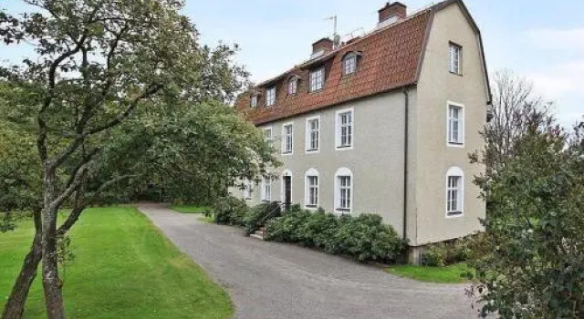 Vallarnas Bed & Breakfast, Rezerwuj Hotel Hotele w Falkenberg z parkingiem, Parking