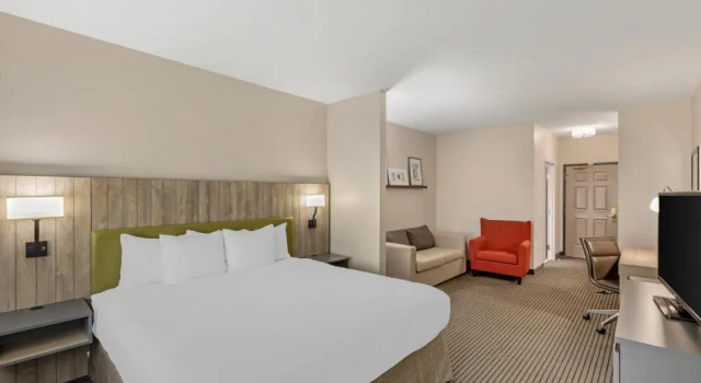 Люкс Country Inn & Suites by Radisson, Elk Grove Village-Itasca