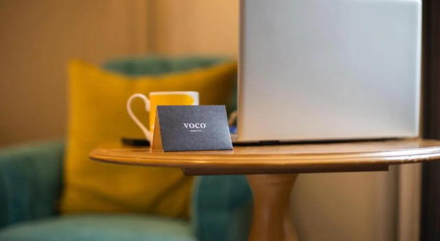 Номер Deluxe с красивым видом из окна Voco Oxford Thames