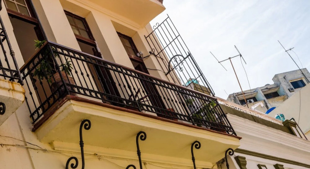 Casa Sarahi, Забронировать Отель Гавана Гавана, рядом с Старая площадь
