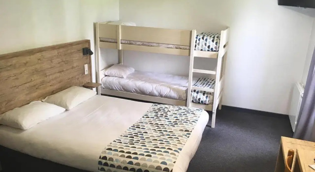 Семейный номер Standard my HOTEL Bordeaux