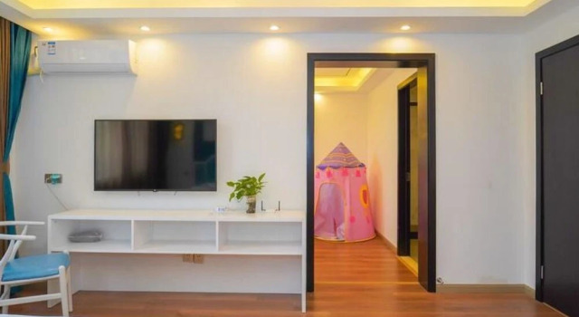 Семейный номер Standard Floral Hotel Haipai Garden Villa