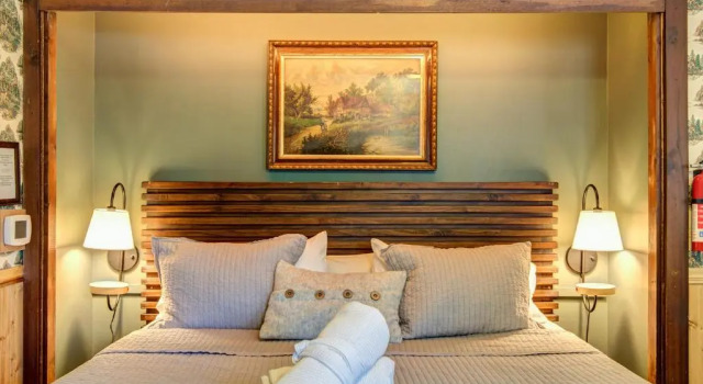 Студия Fireside Inn & Hostel
