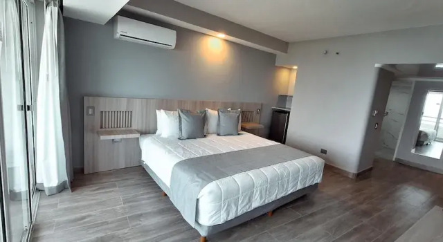 Номер Deluxe Hotel paradise Puerto la Cruz