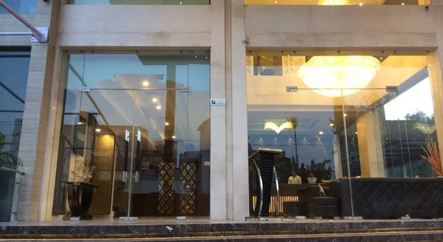 DNG The Grand Hotel, Забронировать Отель СПА-отели Канпура, SPA-услуги
