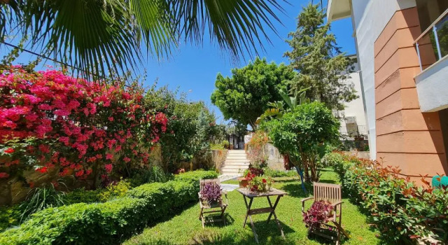 Апартаменты с 3 комнатами с видом на бассейн Kemer Classic Apartments