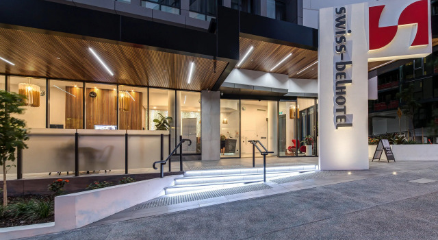 Courtyard by Marriott Brisbane South Bank, Забронировать Отель Отели и гостиницы Брисбна, рядом с Паромный терминал Thornton Street, Отель