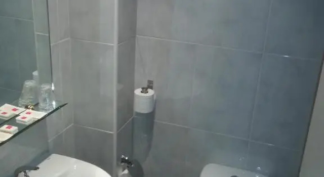 Трёхместный номер Standard Hostal Arenal