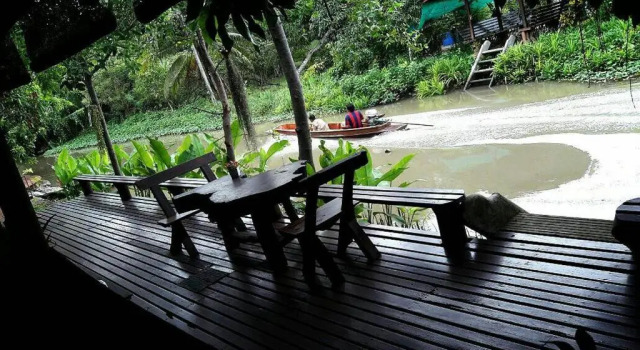 Двухместный номер Standard BaanSuanLeelawadee Resort Amphawa