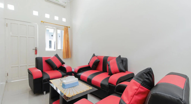 RedDoorz near Universitas Palangkaraya, Buchen Sie Hotel Palangka Raya Kalimantan Tengah