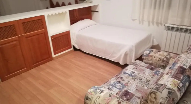 Полулюкс Hotel Andalucia