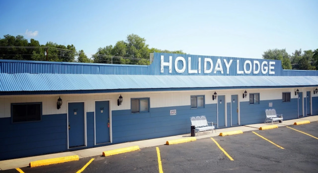 Holiday Lodge Motel