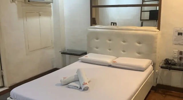 Town and Country Reposo, Rezerwuj Hotel Tanie hotele w Manila