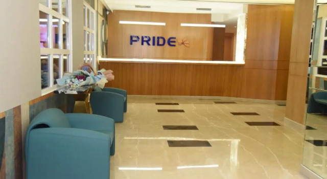 Pride Elite Raipur, Забронировать Отель Отели штата Махараштры с завтраком, Завтраки