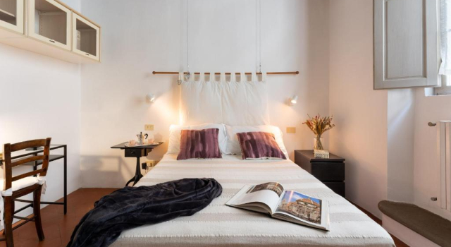 Santa Trinita - Flo Apartments, Забронировать Апартаменты/квартира Апартаменты Флоренции, рядом с Площадь Кафедрального собора, Апартаменты/квартира