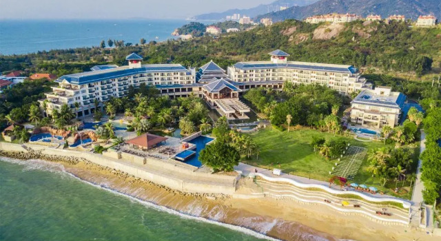 Двухместный полулюкс c 1 комнатой с видом на море Sheraton Huizhou Beach Resort