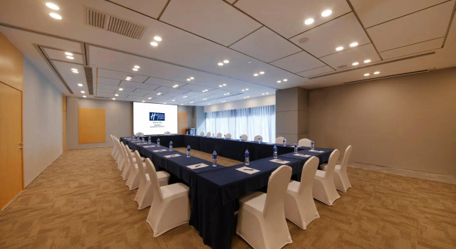 Номер Standard Holiday Inn Express Zhengzhou Zhengdong by IHG
