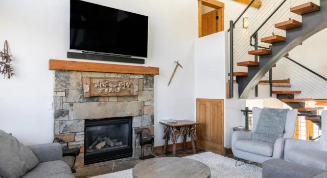 Adams Ranch Retreat by Avantstay Free Shuttle 2 Mountain Village & Telluride Ski Resort!, Book Feriehus Villaer i Telluride Ski, Villa