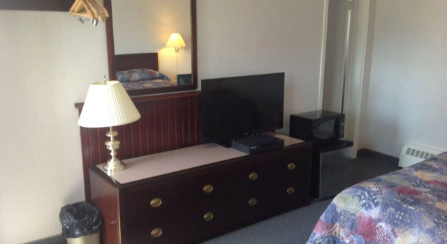 Tay Inn, Buchen Sie Gasthaus Motels in Ontario, Motel
