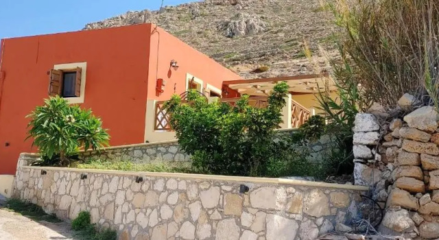 Коттедж c 1 комнатой Stavlos Country House