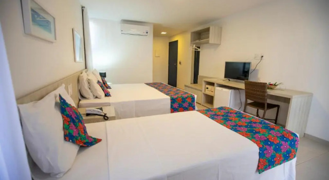Трёхместный номер Standard с видом на сад Vivá Barra Hotel Pousada