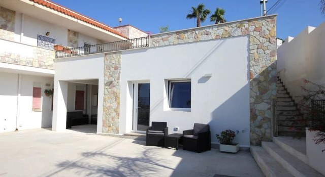 Villa Iris, Book Villa Hotels in Sicily with a Pool, Swimming Pool