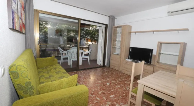 Апартаменты Apartamento Differentflats Casalmar
