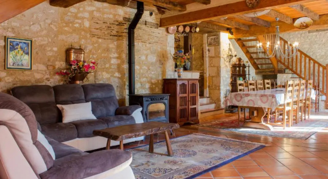 Коттедж с 6 комнатами Chez Moutier