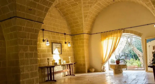 Masseria La Brunetta, Book Bed and Breakfast Hoteller i Massafra med parkering, Parkering