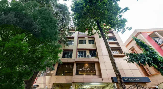 Itsy Hotels Neeranand Plaza, Bhawanipur