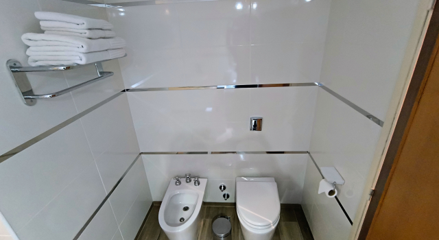Полулюкс HDA Hotel & Spa