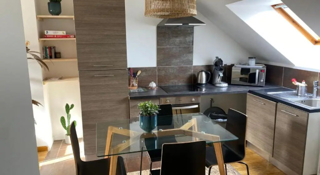 Апартаменты Appartement hyper centre cathédrale avec parking gratuit
