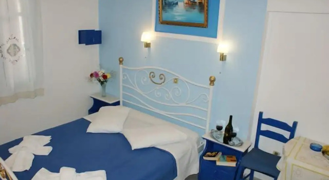 Студия с балконом Old Town Pension