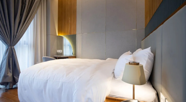 Jeonju Tourist Hotel kkotsim, Забронировать Отель Чонджу Чолла-Пукто, рядом с Музей традиционных корейских вин в Чончжу