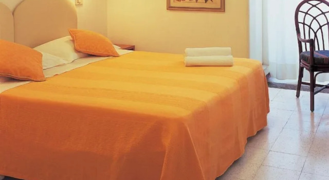Трёхместный номер Standard с балконом Hotel Pinocchio
