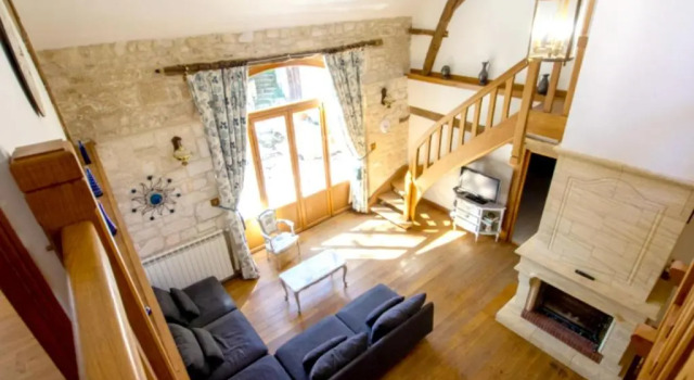 Villa de 6 chambres avec piscine interieure jardin amenage et wifi a Carlux, Rezerwuj Willa Domki letniskowe w Dodogne Valley, Domek