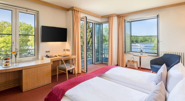 Двухместный номер Premium с видом на озеро Seehotel Rheinsberg