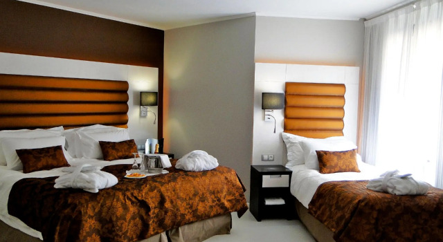 Трёхместный номер Deluxe Hotel Princesa Parc