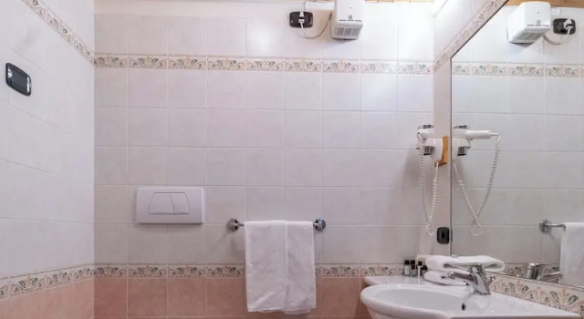 Standard Vierer Zimmer Hotel Primula