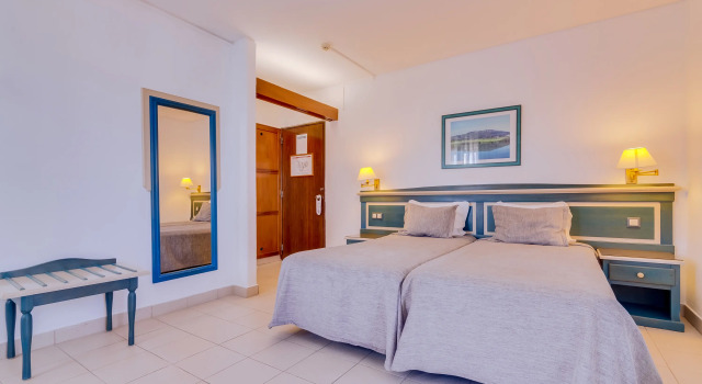 Трёхместный номер Hotel Mar A Vista